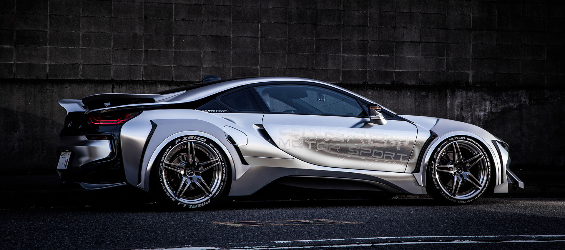 BMW i8 silver wrapping16